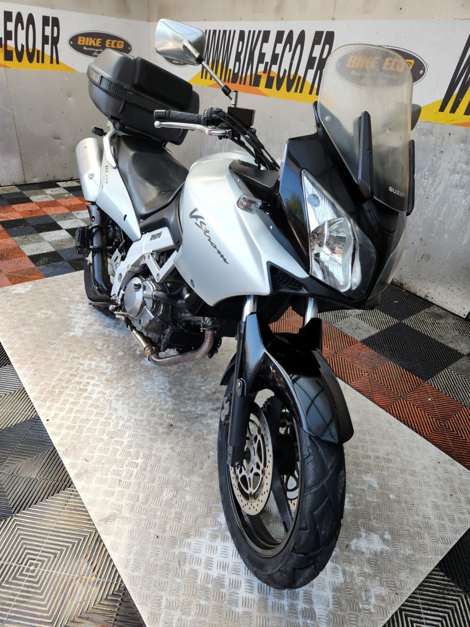 SUZUKI DL V-Strom 650 4