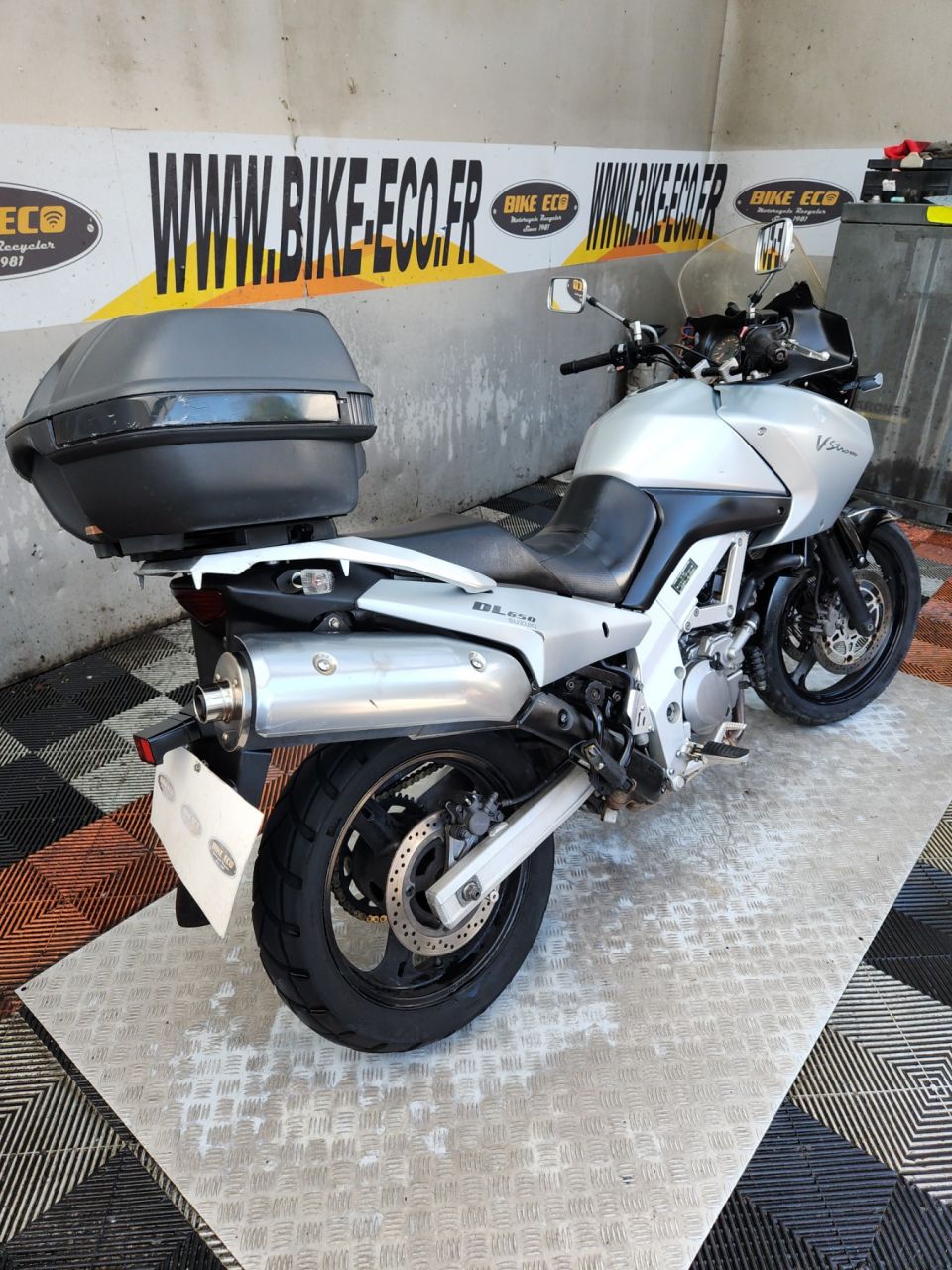 SUZUKI DL V-Strom 650 4