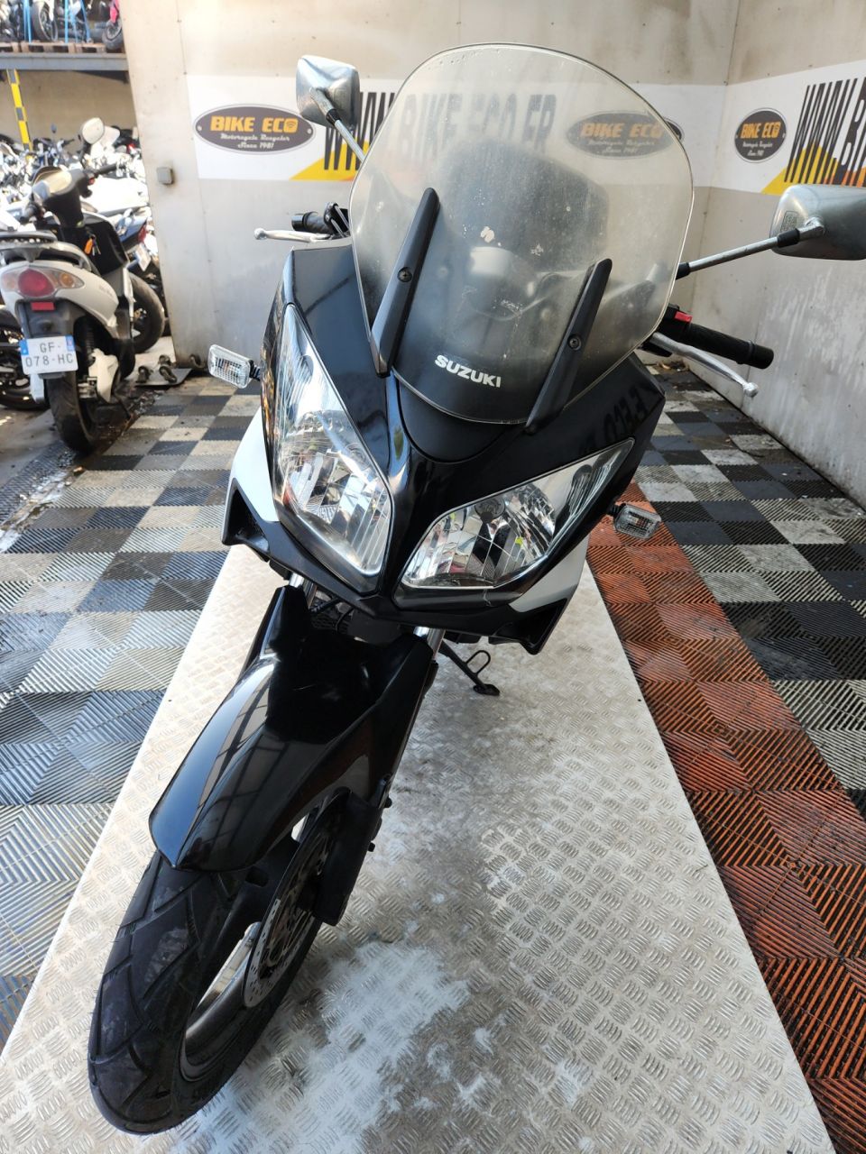 SUZUKI DL V-Strom 650 4
