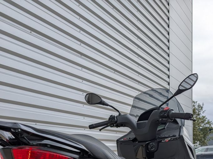 PIAGGIO MP3 310 HPE SPORT 4