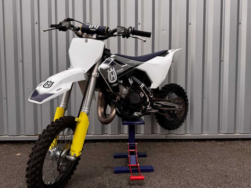 HUSQVARNA TC 4