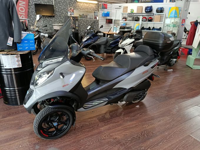 PIAGGIO MP3 500 HPE SPORT ABS/ASR 4