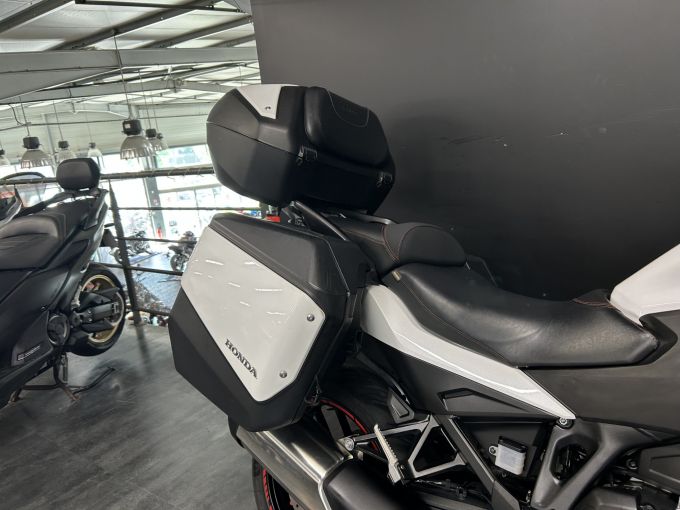 HONDA NT 1100 DCT 4