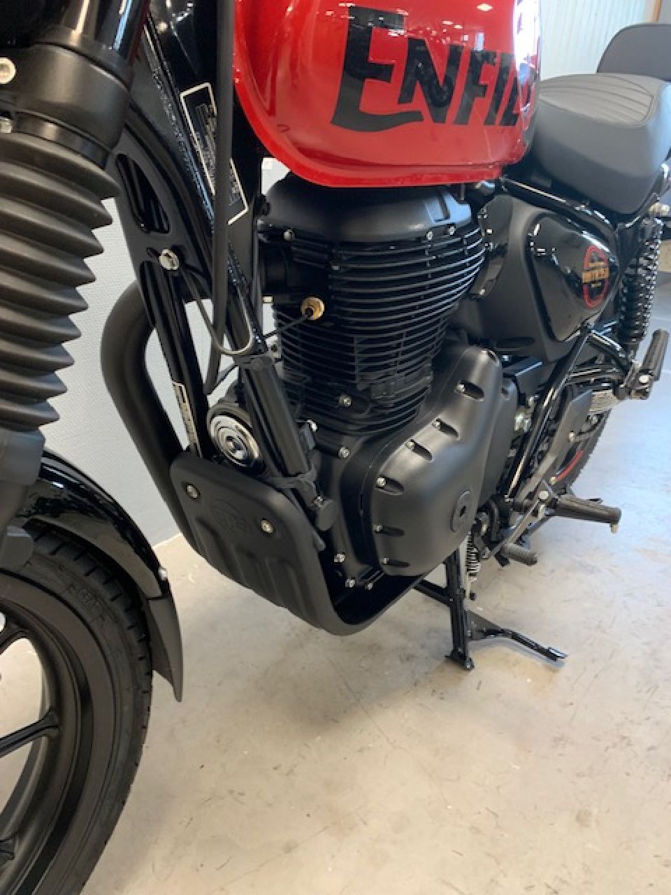 ROYAL ENFIELD HNTR 350 4