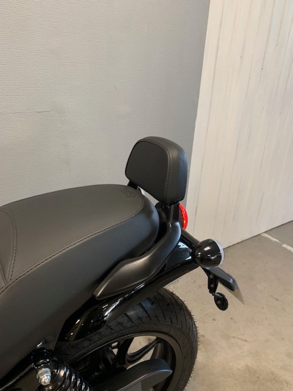 ROYAL ENFIELD HNTR 350 4