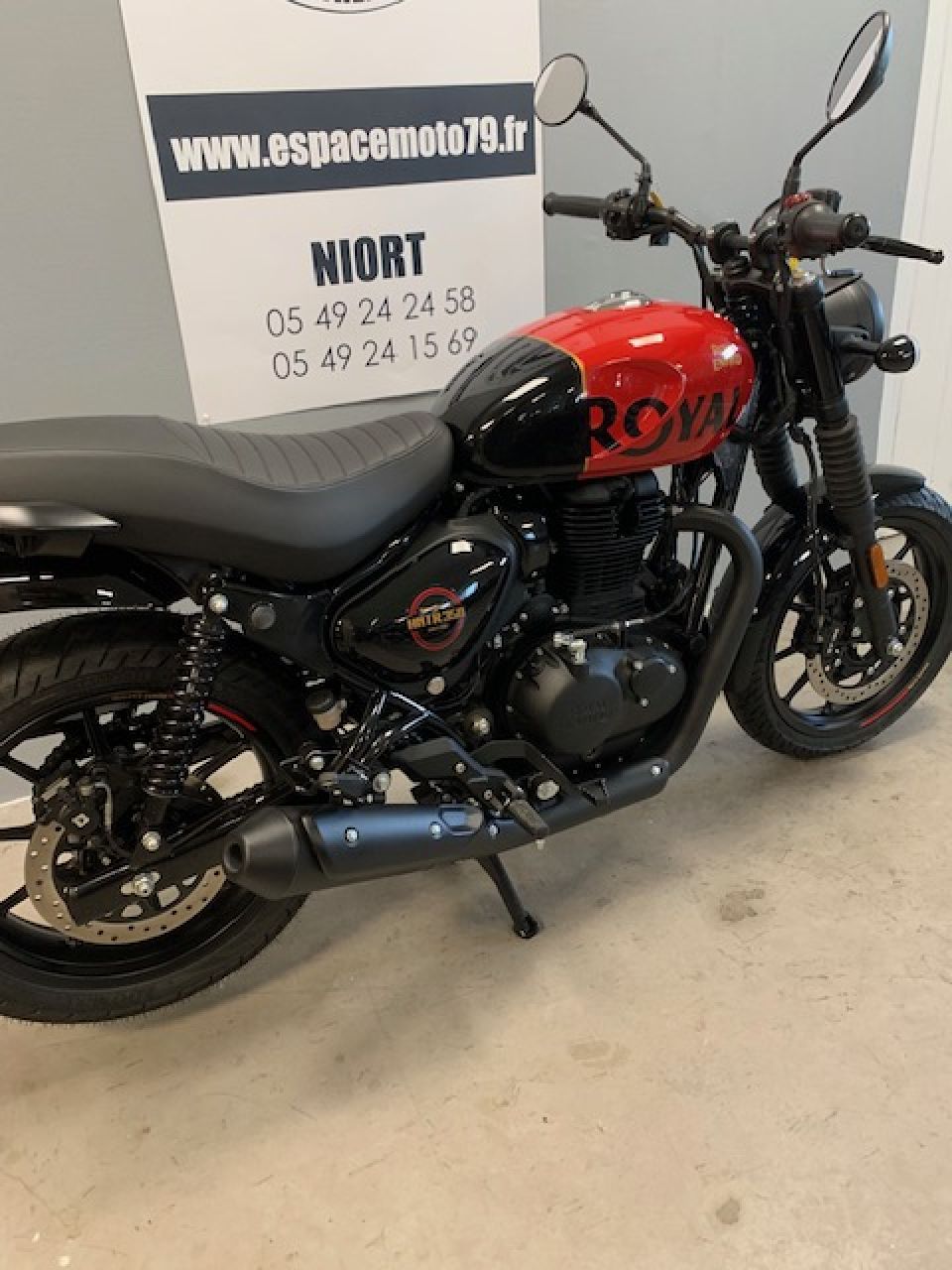 ROYAL ENFIELD HNTR 350 4