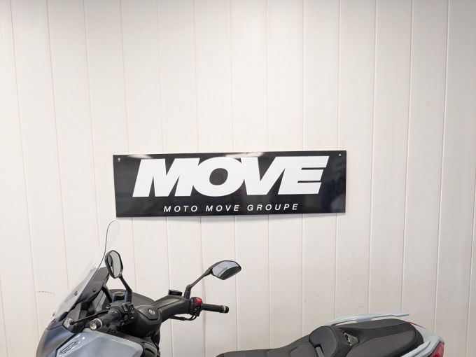 YAMAHA XMAX 125 TECH MAX 4