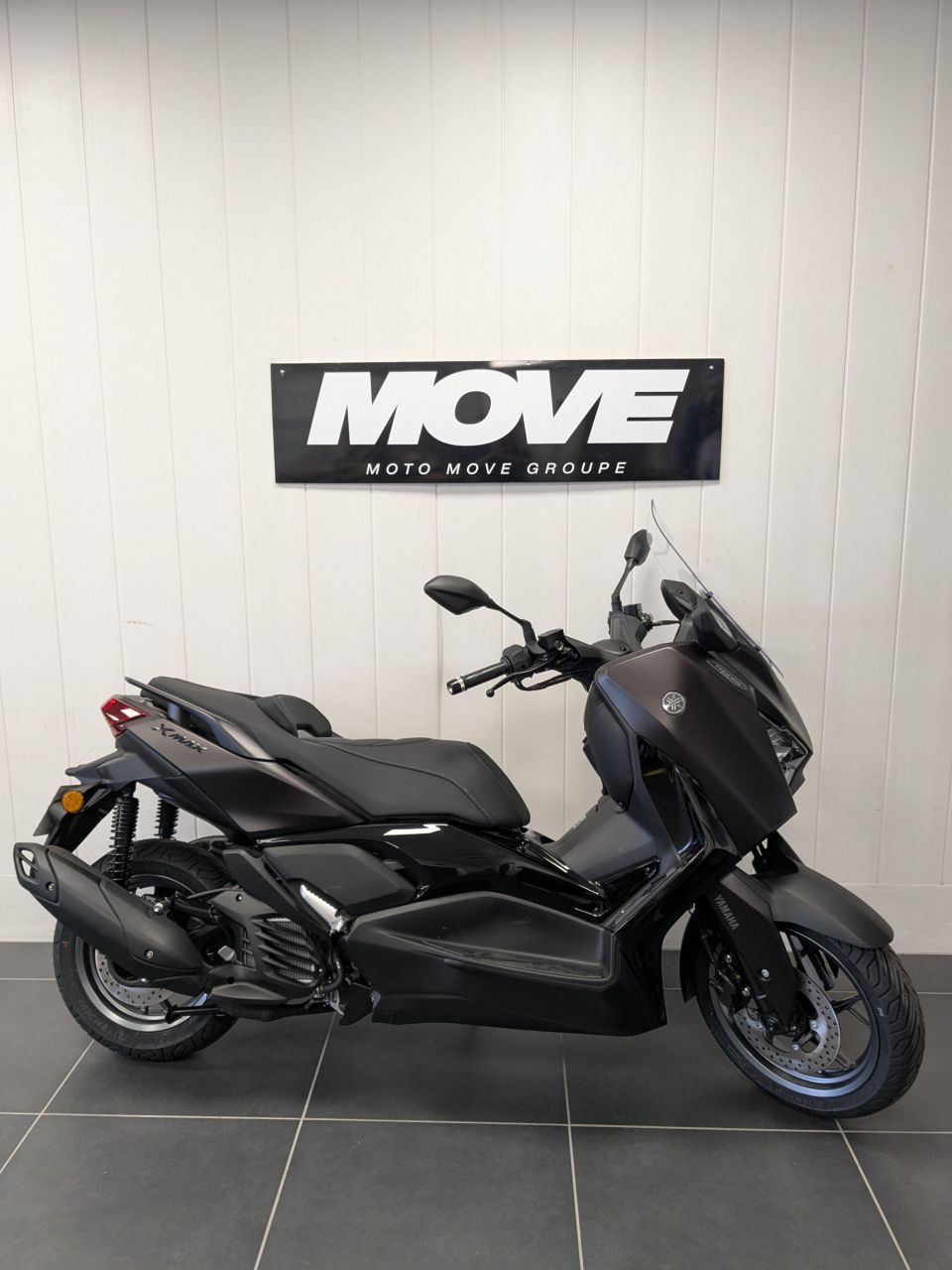 YAMAHA XMAX 125 TECH MAX 4