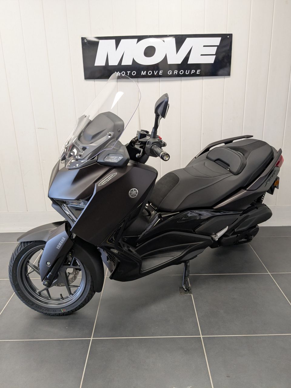 YAMAHA XMAX 125 TECH MAX 4