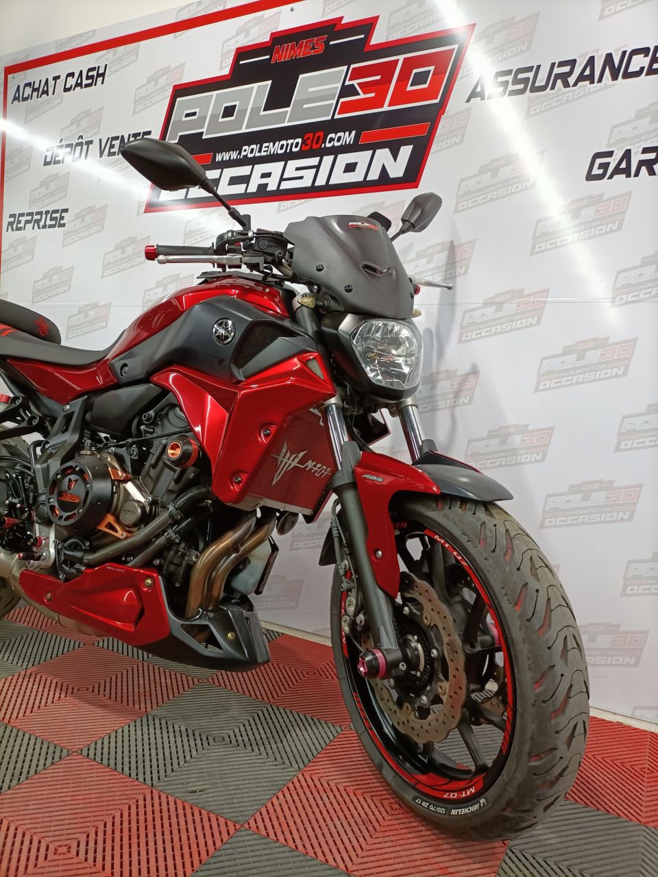 YAMAHA MT-07 (47.5CV) 4