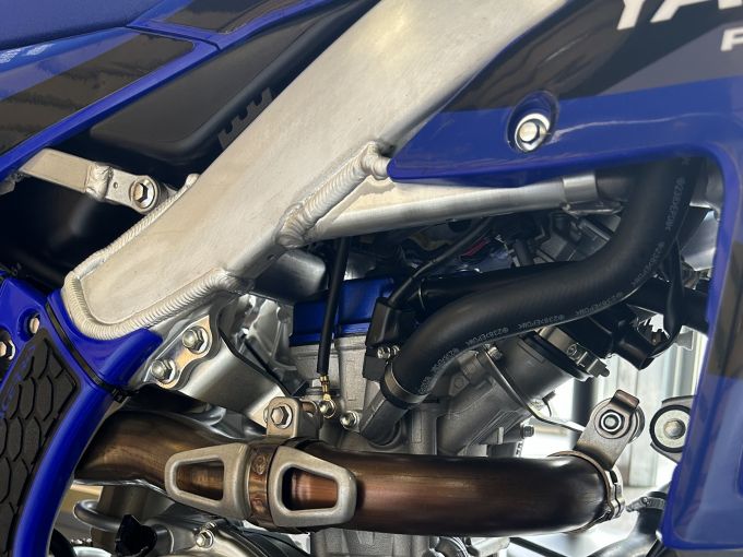 YAMAHA YZ250F 4