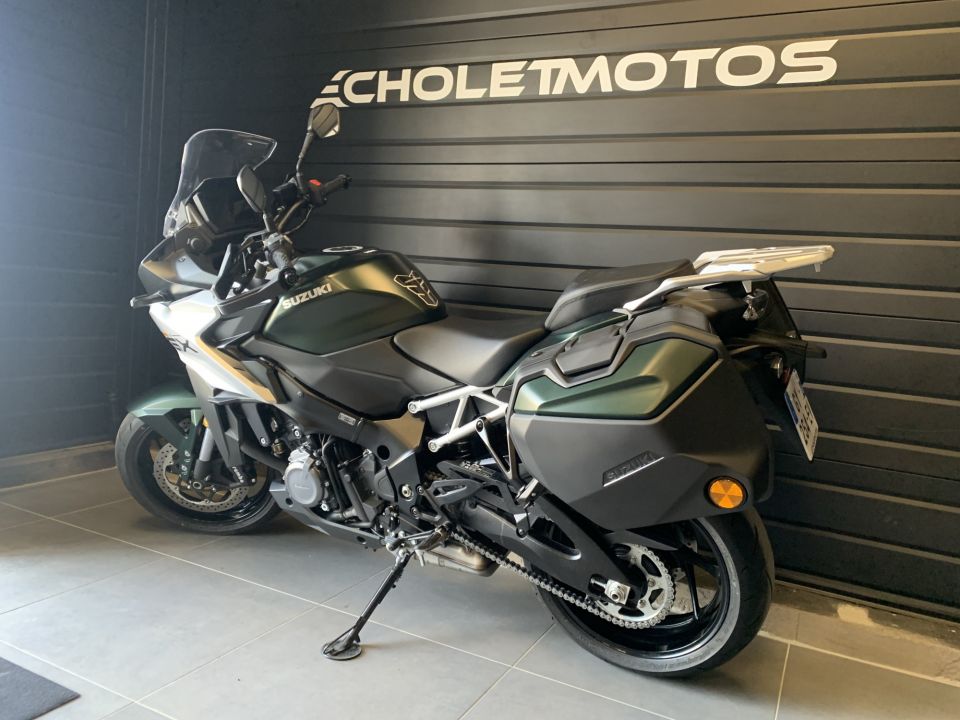 SUZUKI GSX-S 1000 GX 4