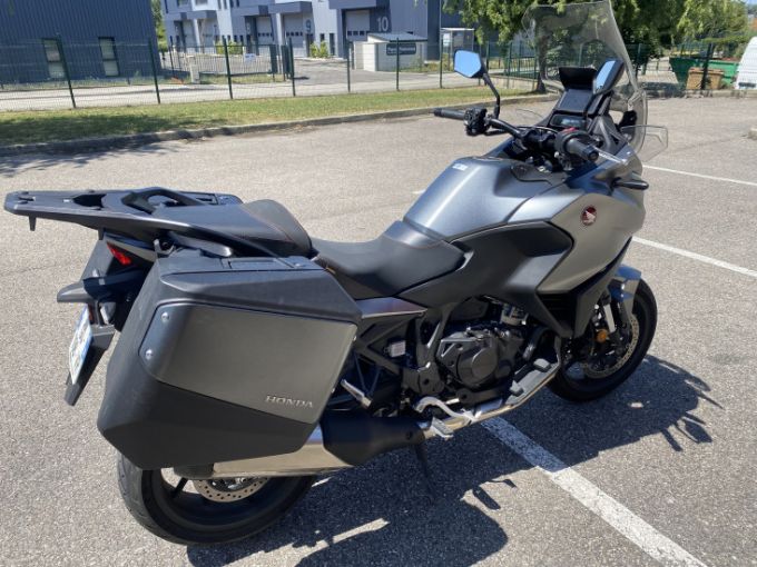 HONDA NT1100 4