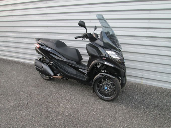 PIAGGIO MP3 400 HPE ABS ASR 4
