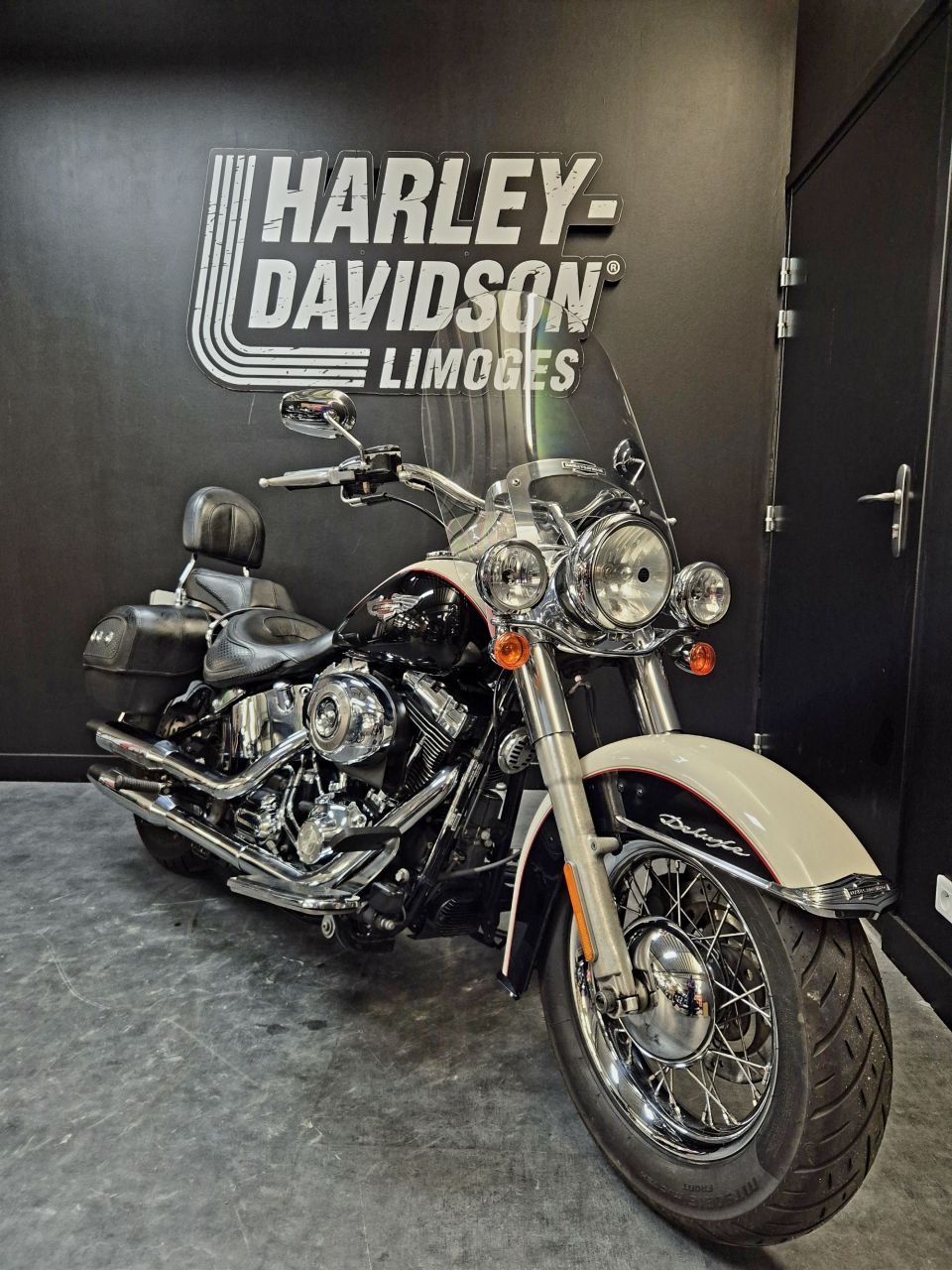 HARLEY-DAVIDSON SOFTAIL DELUXE 1584 4