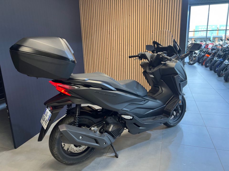 HONDA FORZA 125 ABS 4