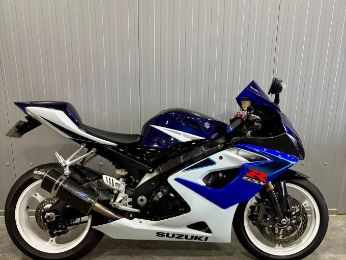 SUZUKI GSX-R 1000 4