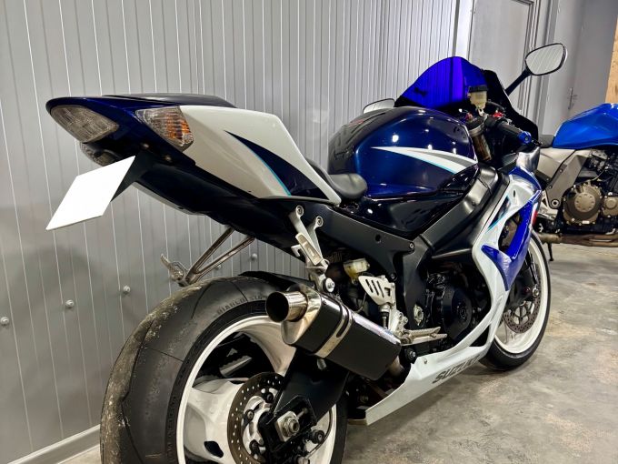 SUZUKI GSX-R 1000 4