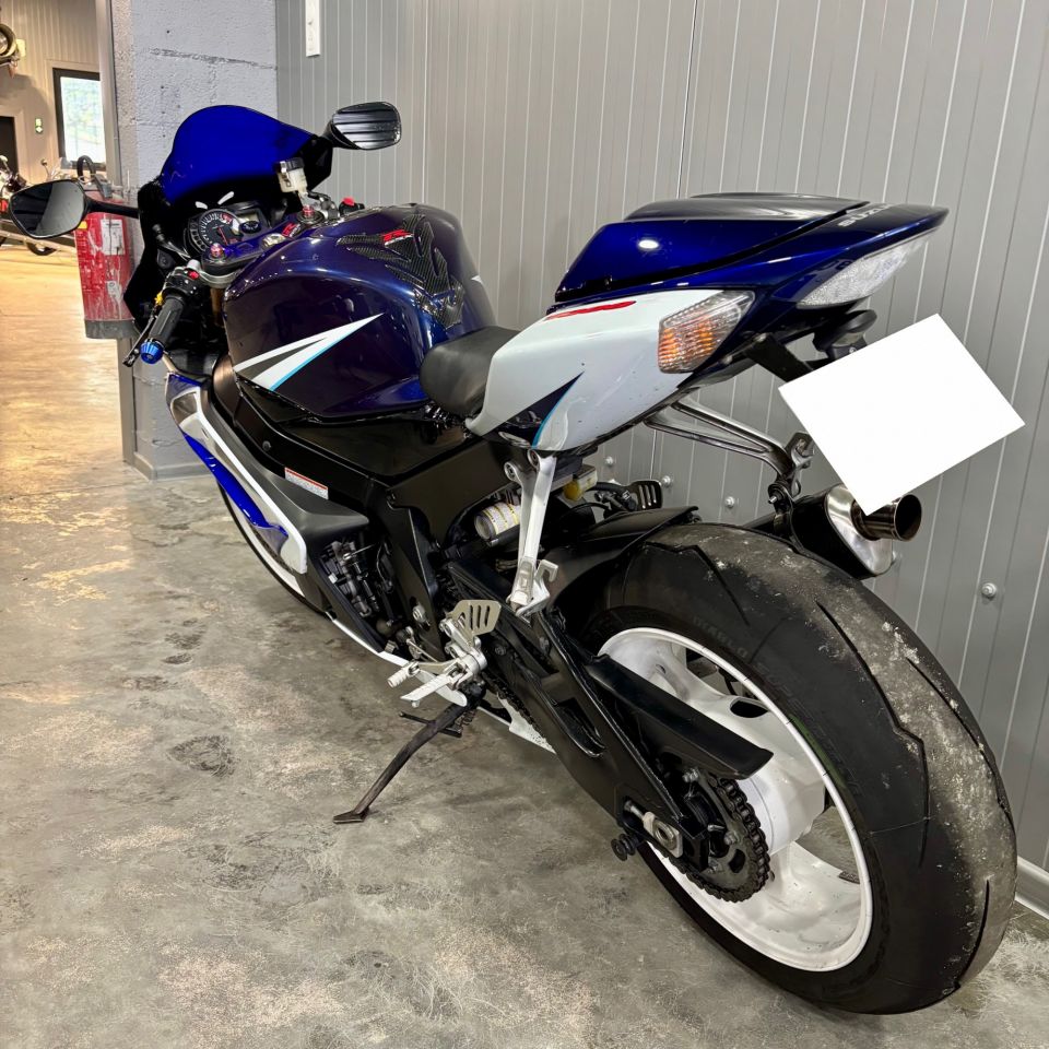 SUZUKI GSX-R 1000 4