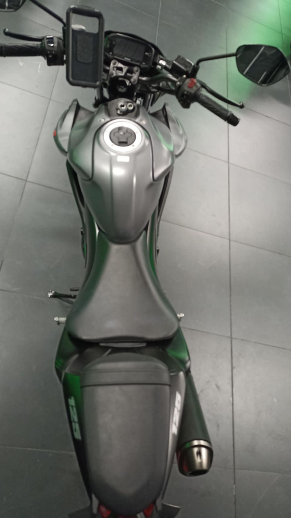 SUZUKI GSX-S 125 ABS 4