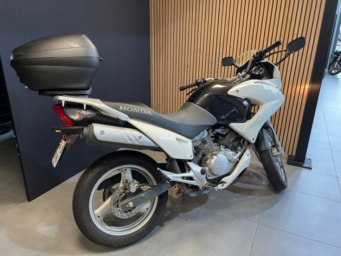 HONDA VARADERO 125 4