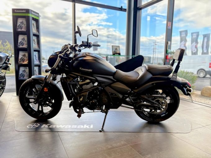 KAWASAKI VULCAN 4