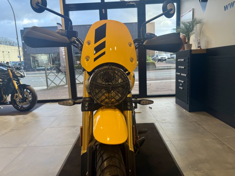 TRIUMPH Scrambler 400 X 4