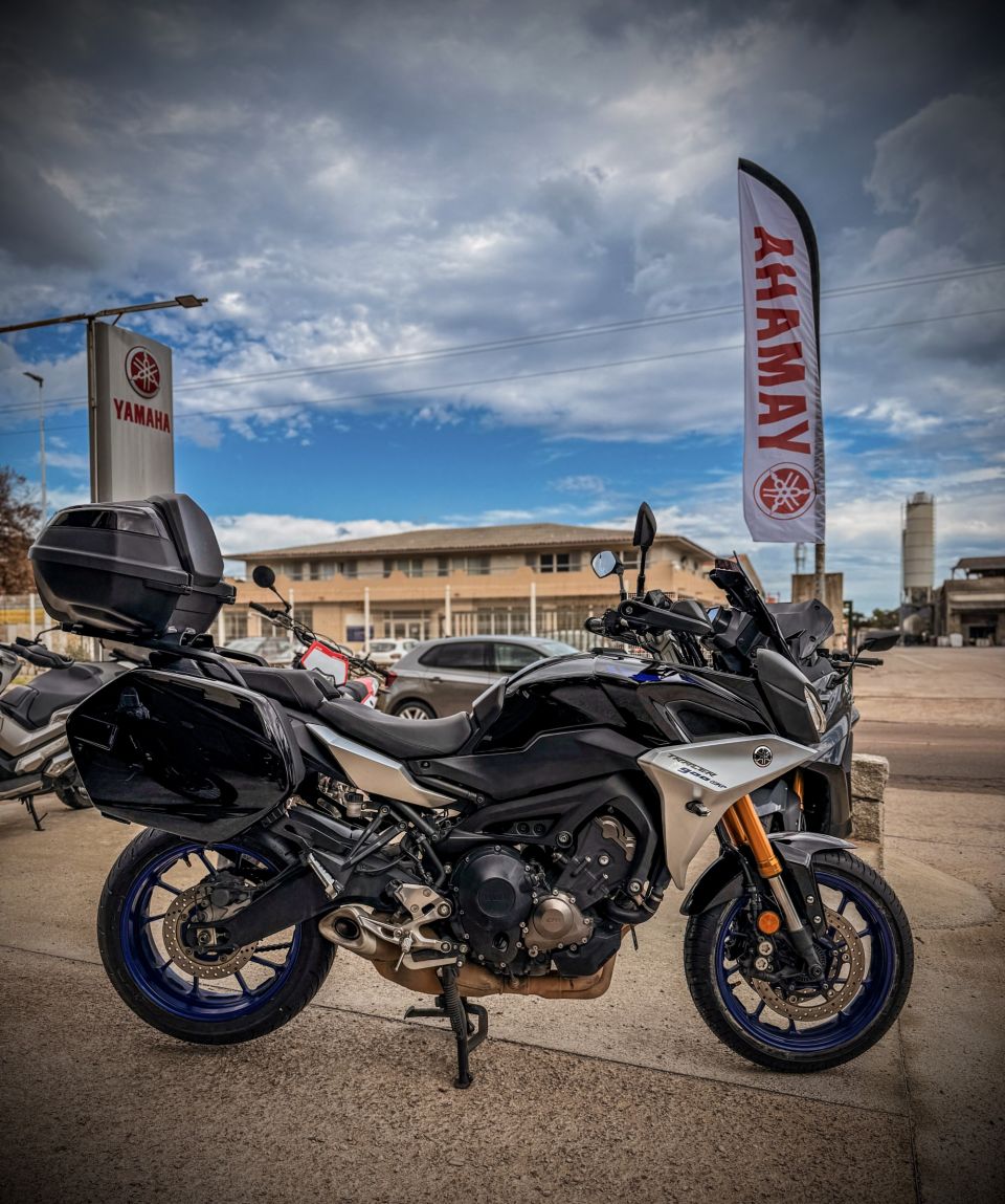 YAMAHA TRACER 900 GT 4