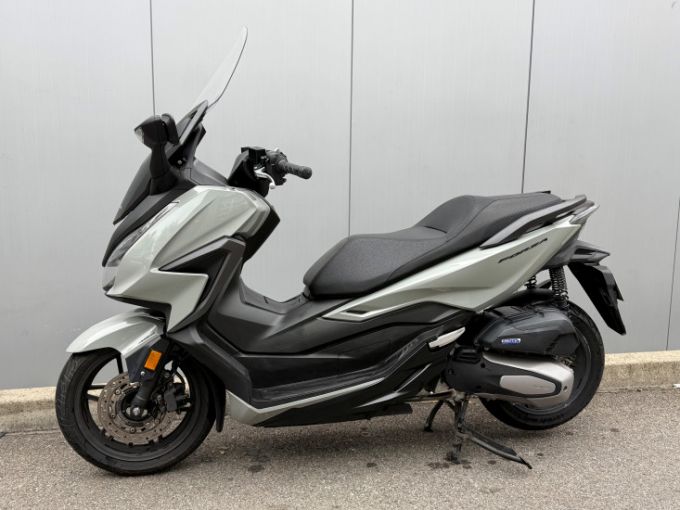 HONDA FORZA 125 ABS 4