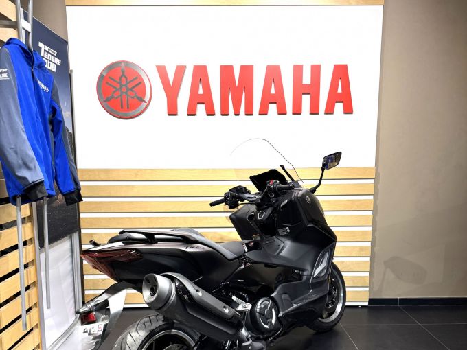 YAMAHA XP T-MAX 560 TECH MAX 4