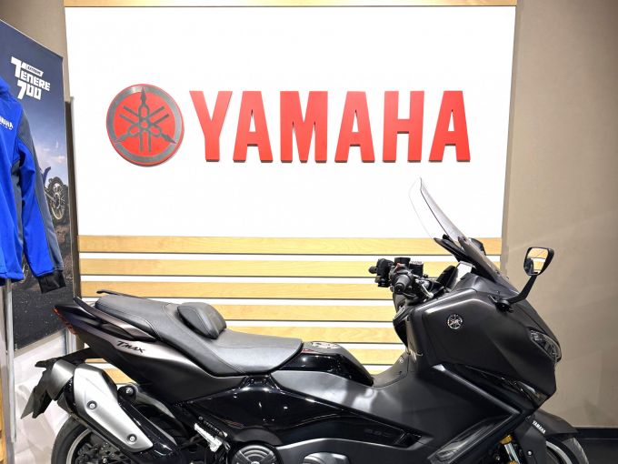 YAMAHA XP T-MAX 560 TECH MAX 4