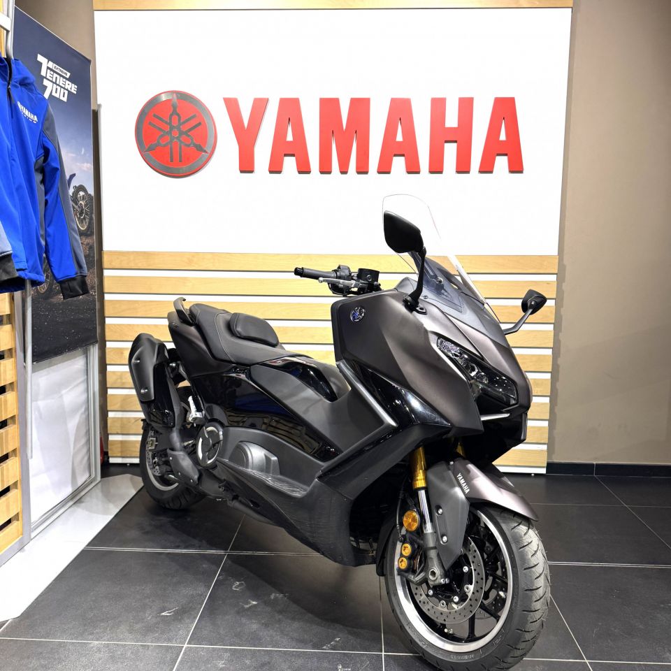 YAMAHA XP T-MAX 560 TECH MAX 4