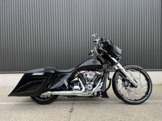 HARLEY-DAVIDSON TOURING STREET GLIDE 1923 CVO  - 2018