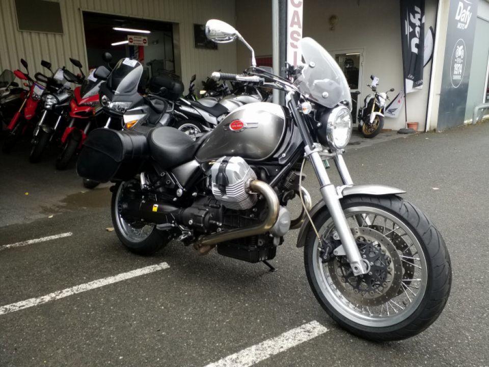 MOTO GUZZI BELLAGIO 940 4