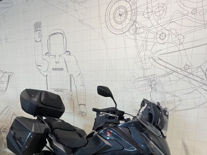 HONDA NT1100 DCT 4