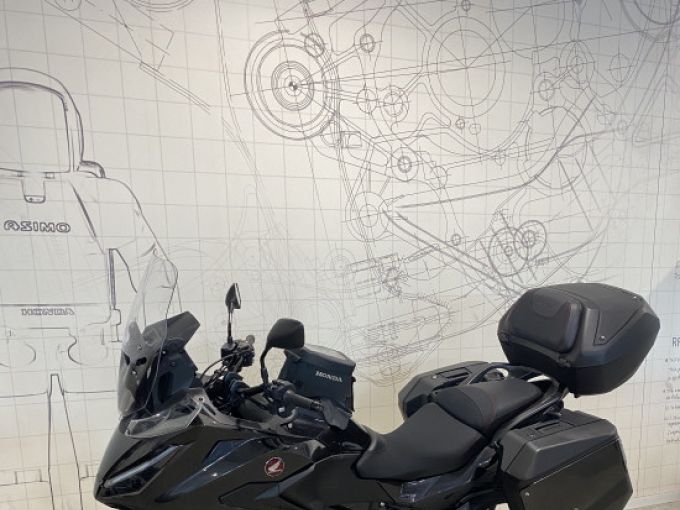 HONDA NT1100 DCT 4