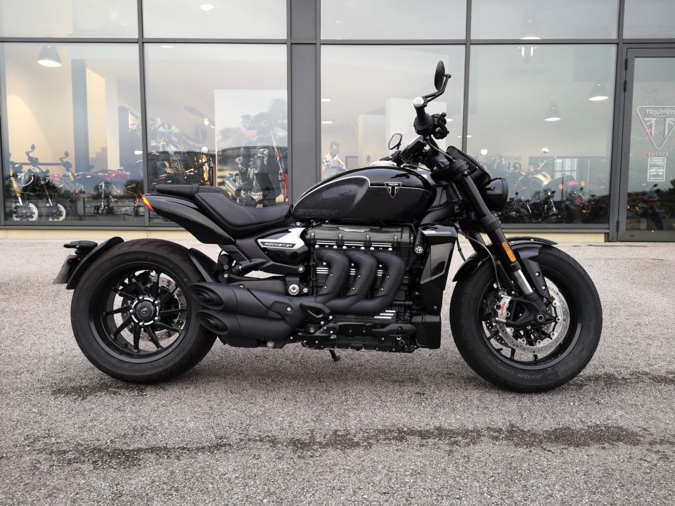 TRIUMPH ROCKET 3 R STORM 4
