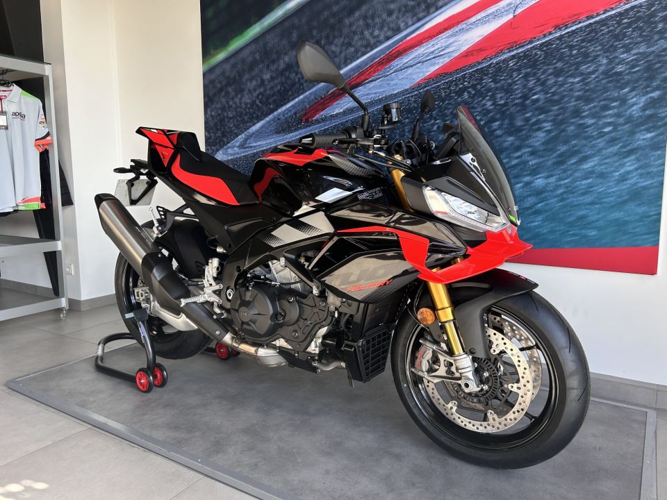 APRILIA TUONO 1100 V4 FACTORY 4