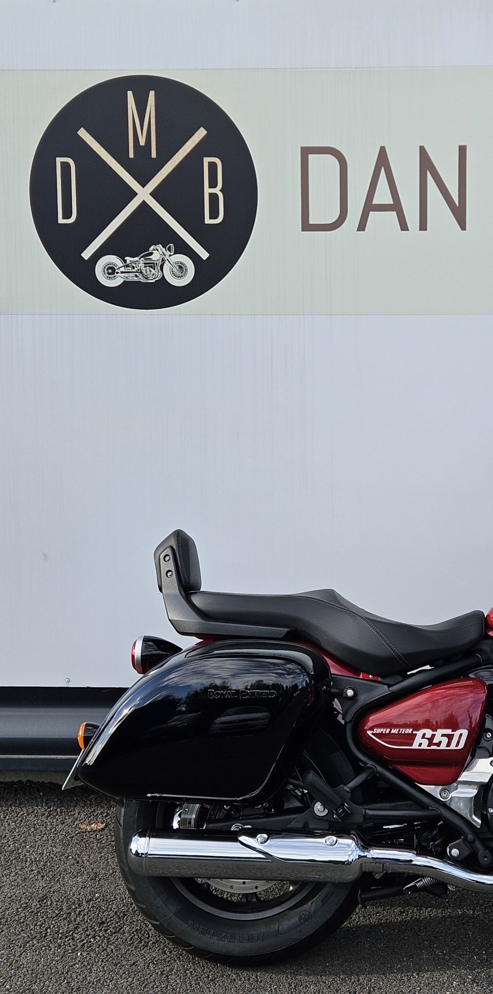 ROYAL ENFIELD SUPER METEOR 650 4