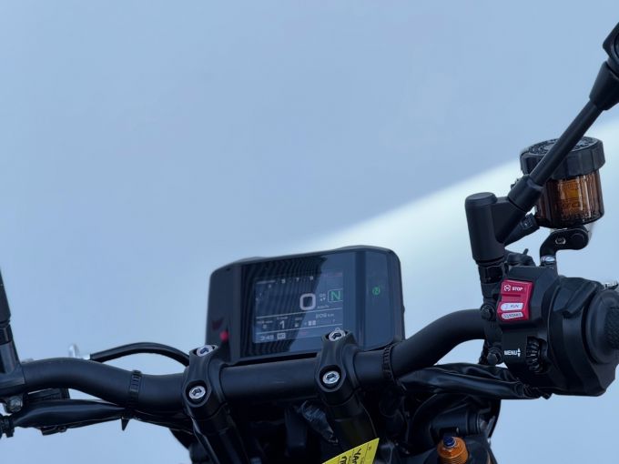 YAMAHA MT-09 SP 4
