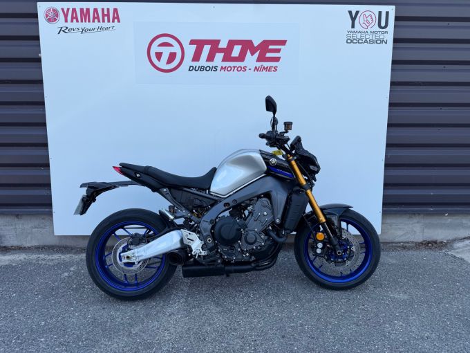 YAMAHA MT-09 SP 4