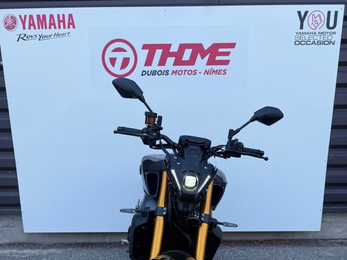 YAMAHA MT-09 SP 4