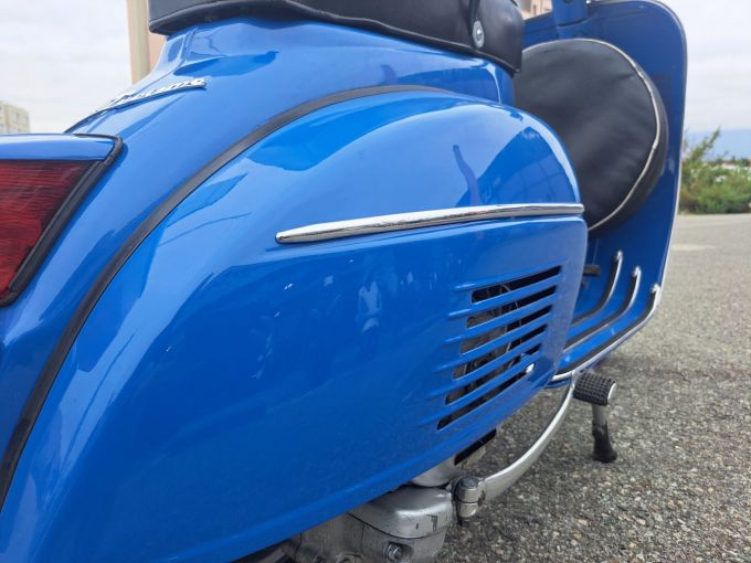 VESPA GRANTURISMO 125 4