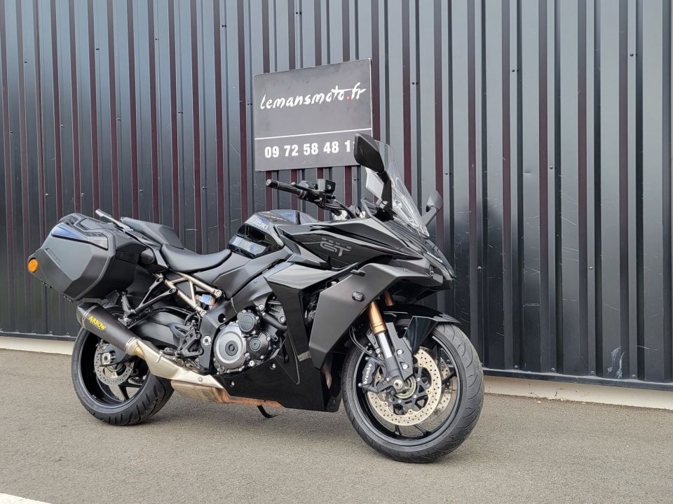 SUZUKI GSX-S 1000 GT 4