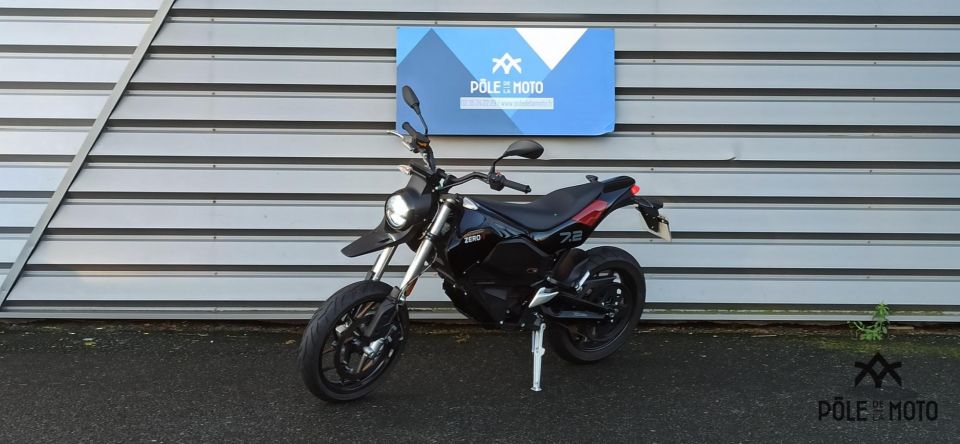 ZERO MOTORCYCLES FXE 7.2 4