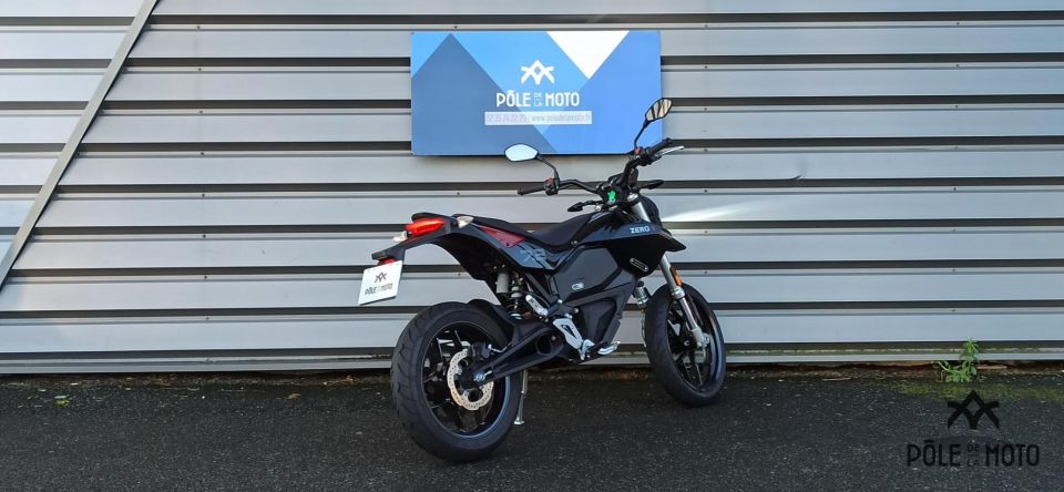ZERO MOTORCYCLES FXE 7.2 4