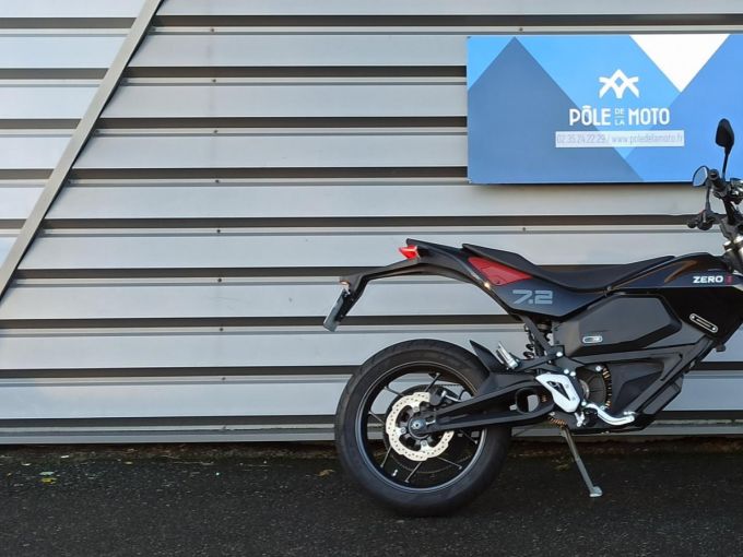 ZERO MOTORCYCLES FXE 7.2 4