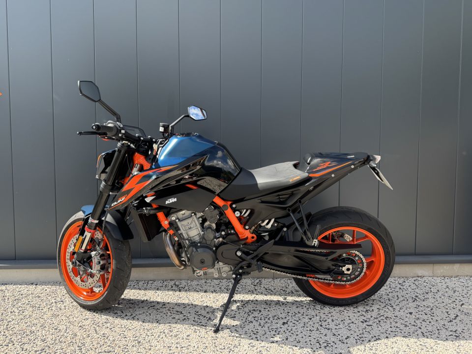 KTM KTM 890 DUKE R 2022 4