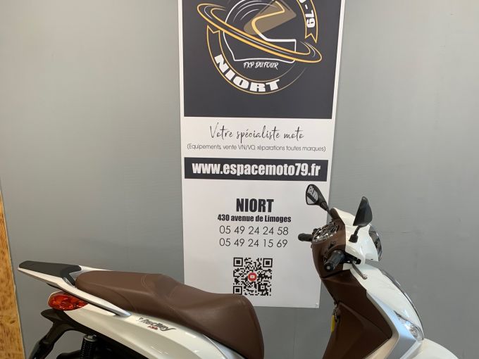 PIAGGIO MEDLEY 125 4