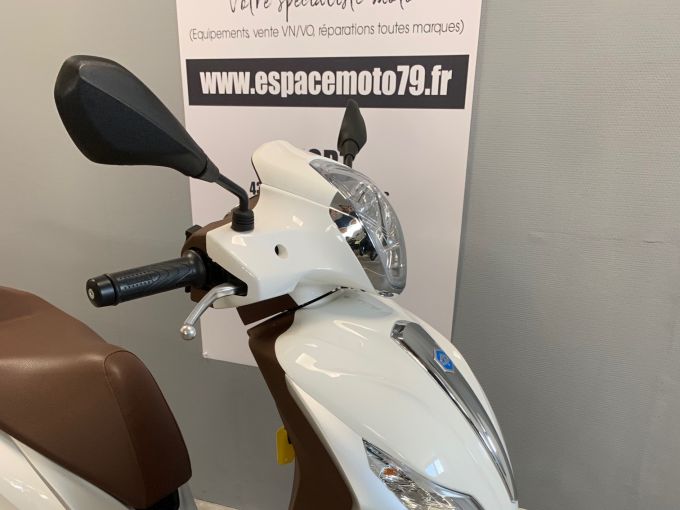PIAGGIO MEDLEY 125 4
